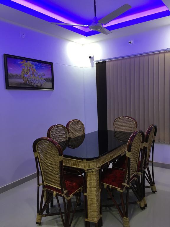 Rams Guest House Near Lulu Mall Thiruvananthapuram Luaran gambar